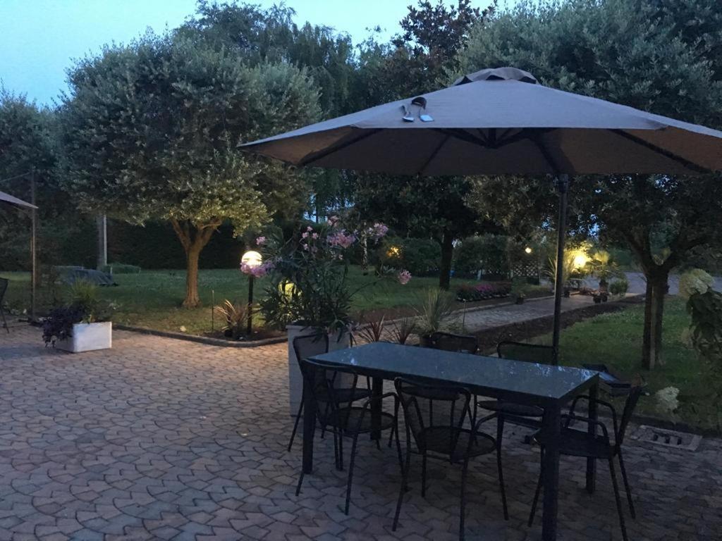 Ca Vittoria Bed & Breakfast Busco Dış mekan fotoğraf